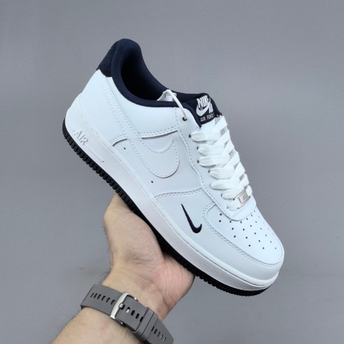 5A Air Force 1 '07 LV8 White Obsidian Sneakers