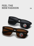 5A Unisex Square Frame Polarized Sunglasses 4612