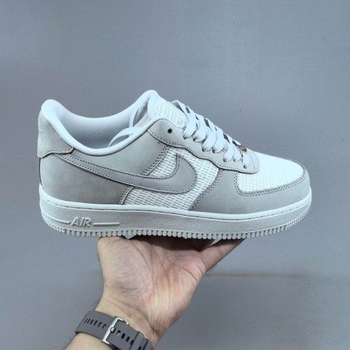 5A Air Force 1 '07 LV8 Wolf Grey Sneakers