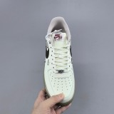5A Air Force 1 '07 LX Four Swooshes Sneakers