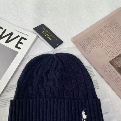 5A Winter Classic Cable-knit Beanie Hat Knitted