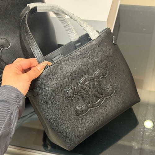 Original Triomphe Classic Logo Calfskin Handbag