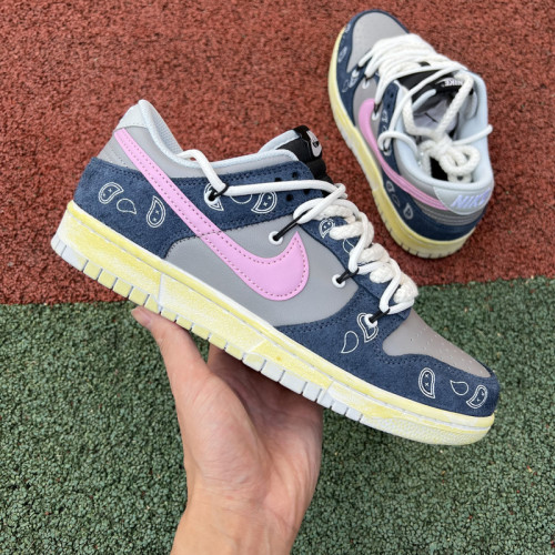 NIKE DUNK LOW CASHEW NUT FLOWER