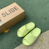 Yeezy Slide Pure GX6138