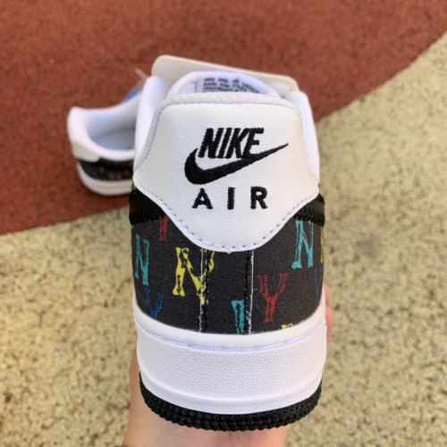 Nike Air Force 1 Low ’07 MLB