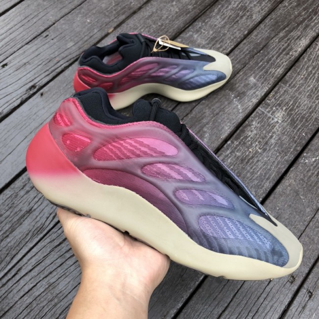 Yeezy 700 V3 Fade Carbon