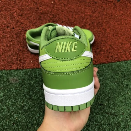 Nike Dunk Low Chlorophyll