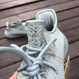 Yeezy Boost 350 V2 Shoes