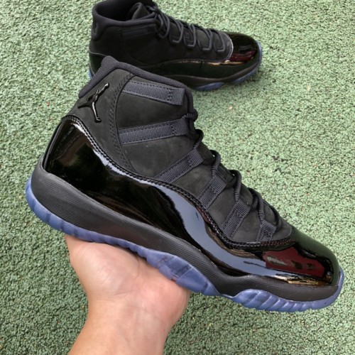 Jordan 11 Retro Cap And Gown