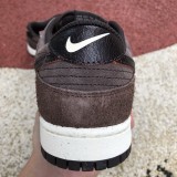 Nike Dunk low shoes D08801-200
