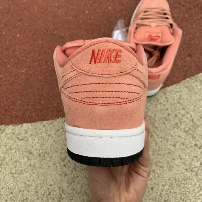 Nike SB Dunk Low Pink Pig