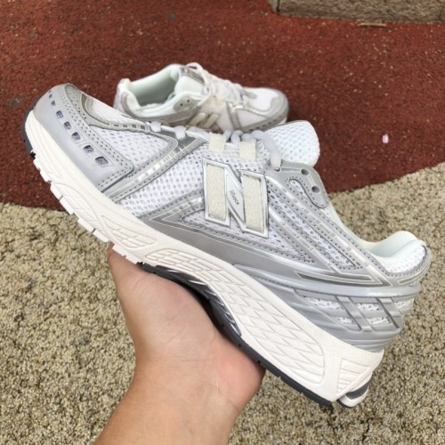 New Balance 1906R White Silver