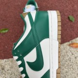 Nike Dunk Low ''Green and Gold 