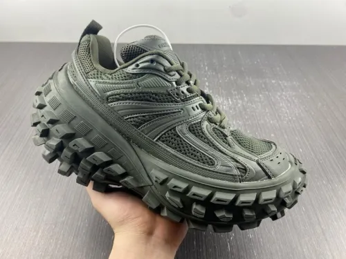 Bale*ciaga Defender Army green