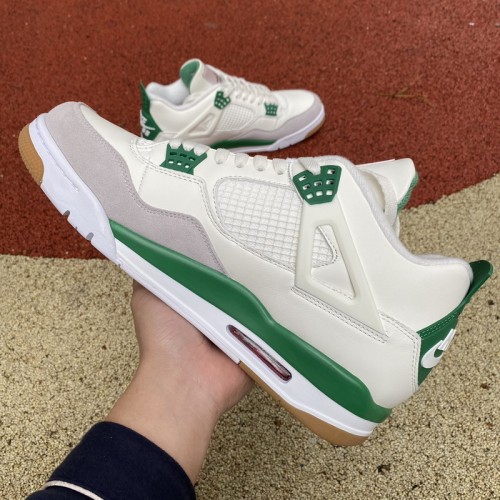 Jordan 4 Retro SB Pine Green(Size US4-16)