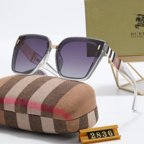 Burberry Sunglasses AAA-288