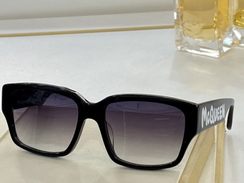 Alexander McQueen Sunglasses AAAA-028