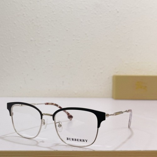 Burberry Sunglasses AAAA-043