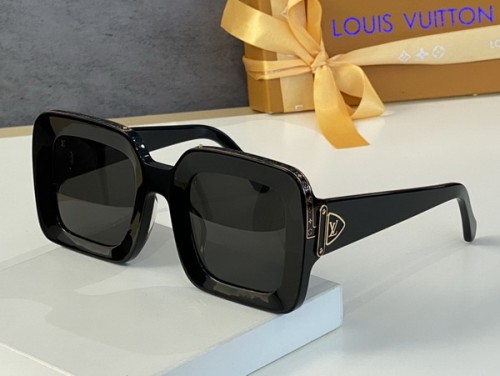 LV Sunglasses AAAA-1575