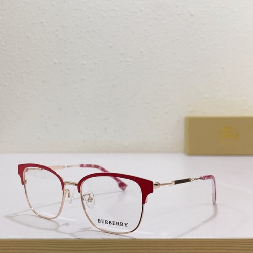 Burberry Sunglasses AAAA-046