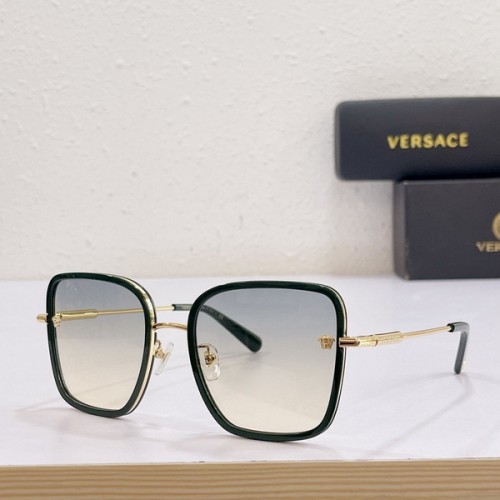 Versace Sunglasses AAAA-460