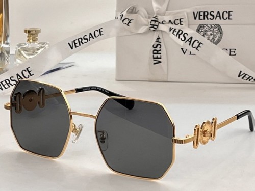 Versace Sunglasses AAAA-495