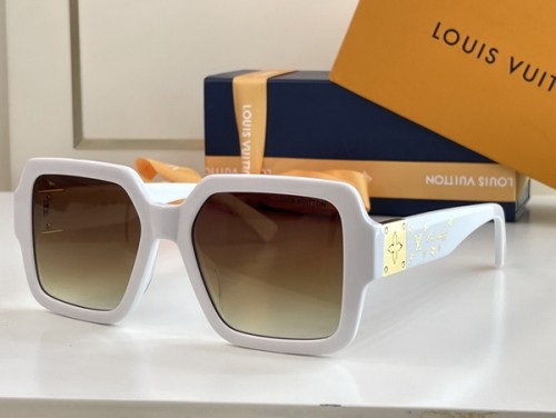 LV Sunglasses AAAA-1973