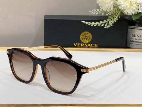 Versace Sunglasses AAAA-649