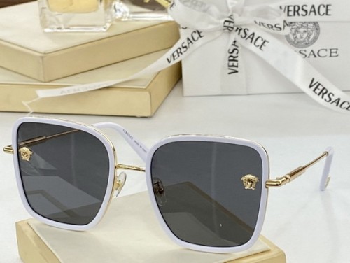 Versace Sunglasses AAAA-444