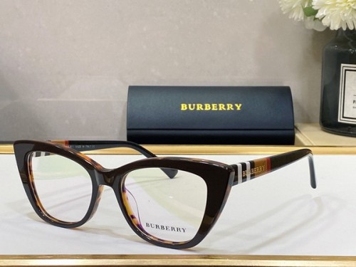 Burberry Sunglasses AAAA-530