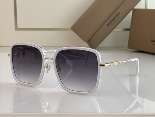 Burberry Sunglasses AAAA-657