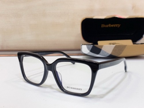 Burberry Sunglasses AAAA-924