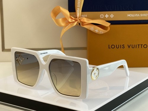 LV Sunglasses AAAA-1127