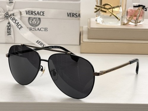 Versace Sunglasses AAAA-610