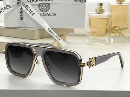 Versace Sunglasses AAAA-822