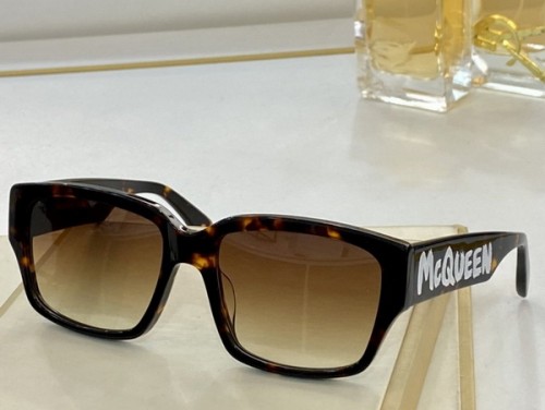Alexander McQueen Sunglasses AAAA-039