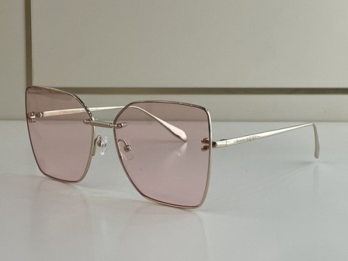 Alexander McQueen Sunglasses AAAA-013