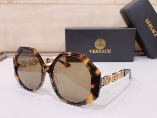 Versace Sunglasses AAAA-1049