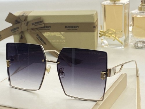 Burberry Sunglasses AAAA-556