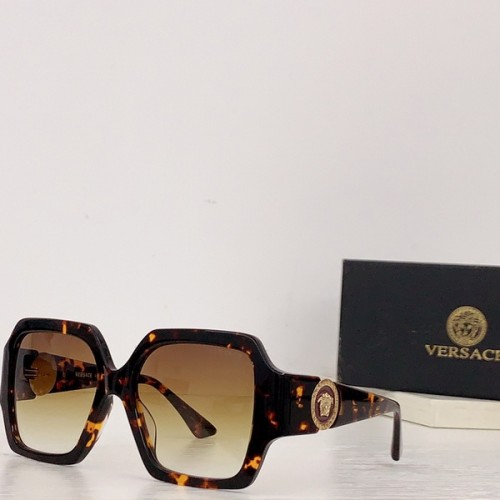 Versace Sunglasses AAAA-037