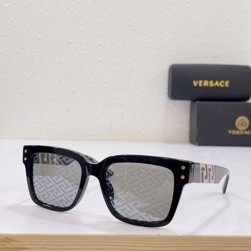 Versace Sunglasses AAAA-902
