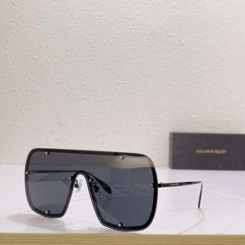 Alexander McQueen Sunglasses AAAA-016