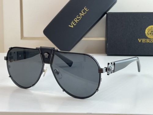 Versace Sunglasses AAAA-566