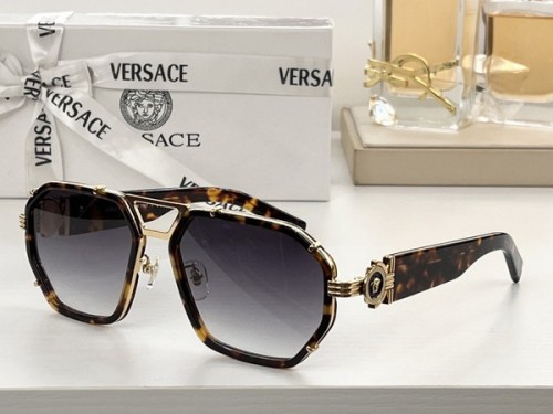 Versace Sunglasses AAAA-371