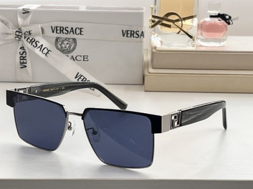 Versace Sunglasses AAAA-633