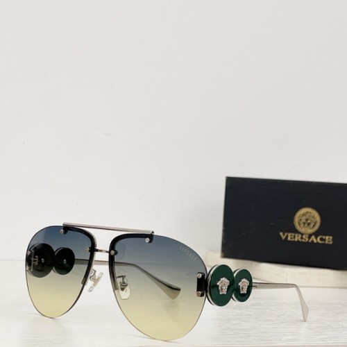 Versace Sunglasses AAAA-499