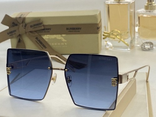 Burberry Sunglasses AAAA-559