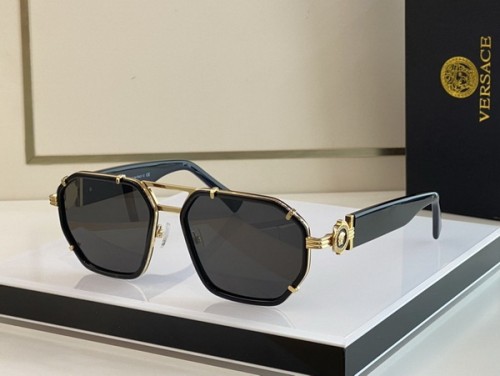 Versace Sunglasses AAAA-379