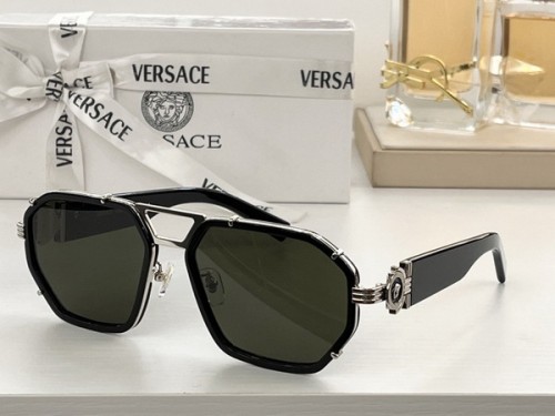 Versace Sunglasses AAAA-397