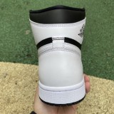 Jordan 1  High OG “Reverse Panda”